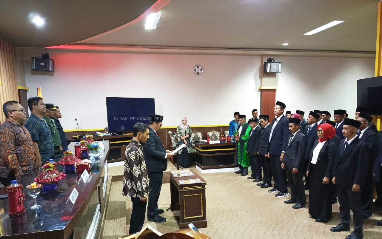 Lantik 36 Anggota Panwaslu Kecamatan, Ketua Bawaslu minta jaga Integritas