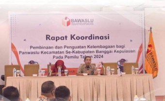 Rakor Penguatan dan Pembinaan Kelembagaan, Suparman Ingatkan Pentingnya Kerjasama dalam Kelembagaan
